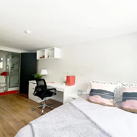 Fantastic En-suite In Bradford With Shared Kitchen Access Bradford (West Yorkshire)